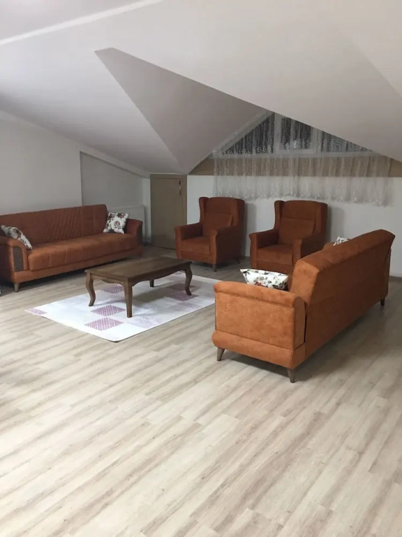 Triton Apart Otel