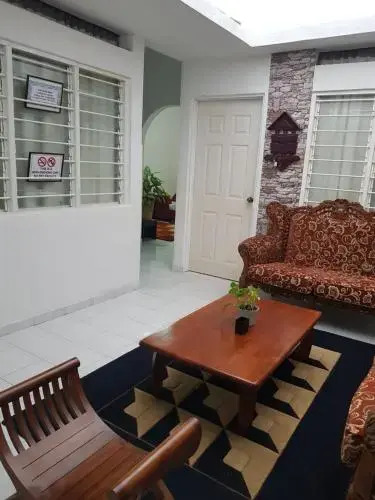 12-15 Pax Ssue Silibin Ipoh Guest House-Homestay