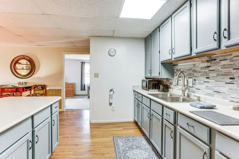 Downtown Beulah Pet-friendly Apt Near Lake & Shops