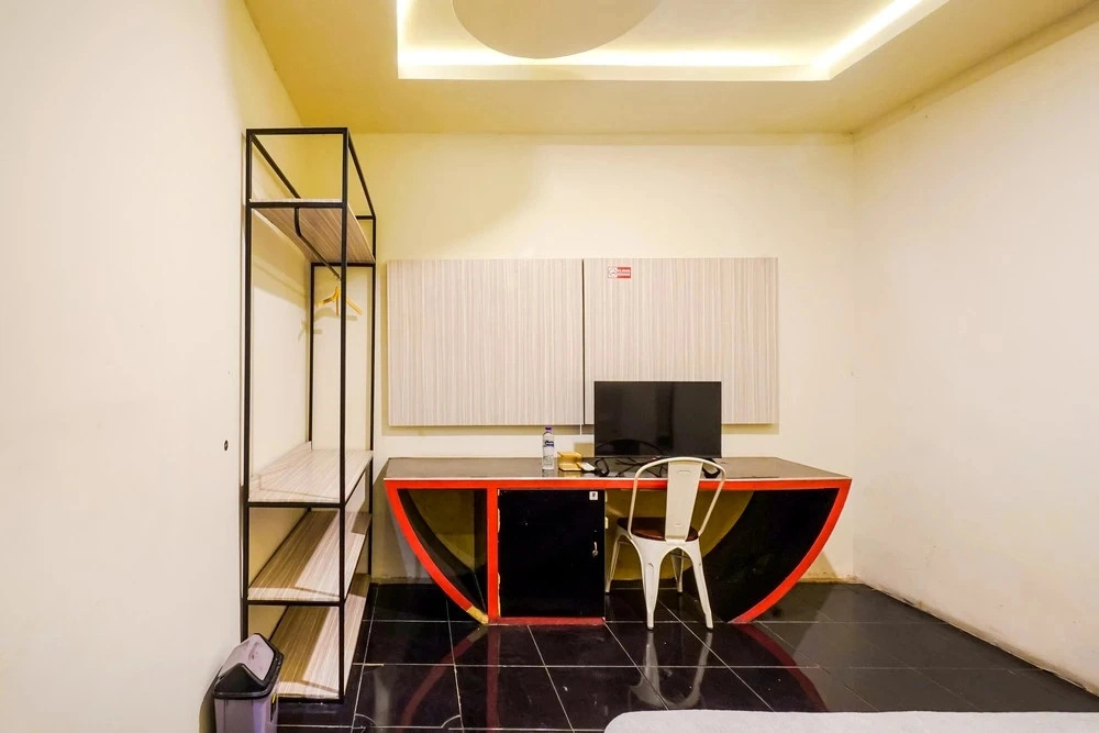 Urbanview Hotel Vara Stay at Soekarno Hatta Bandung by RedDoorz
