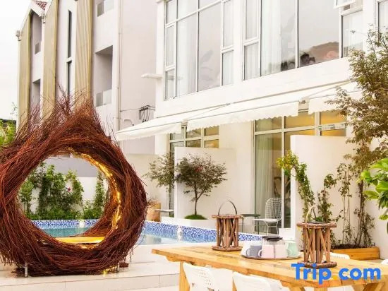 Coral Bay Designer Homestay