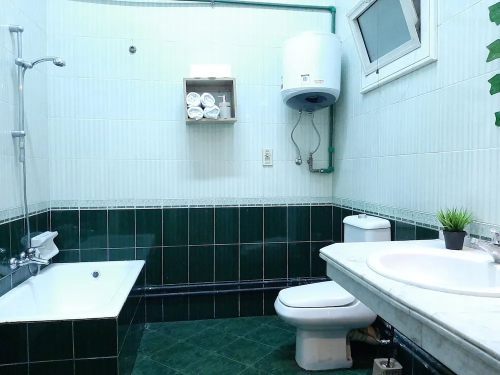 Royal Apartment in Talaat Harb Downtown Cairo