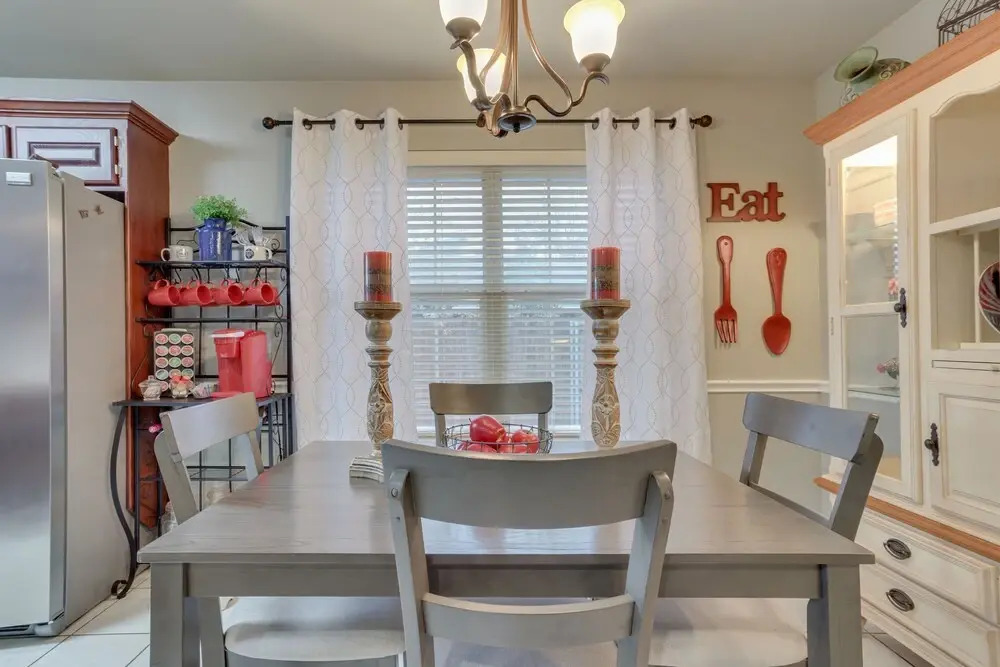Chandler House w/ Fenced Backyard: Pets Welcome!