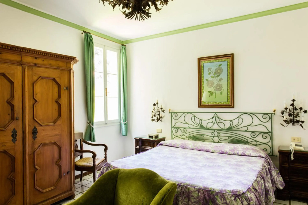 Residenza dEpoca Albergo Quattro Fontane