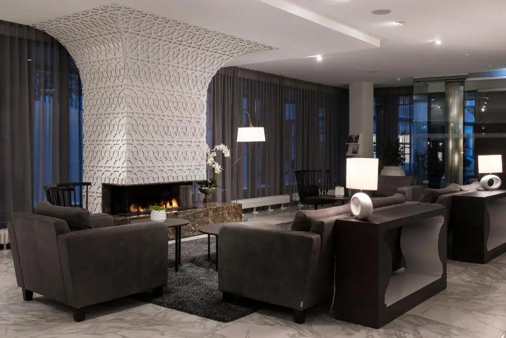 Lydia Hotel