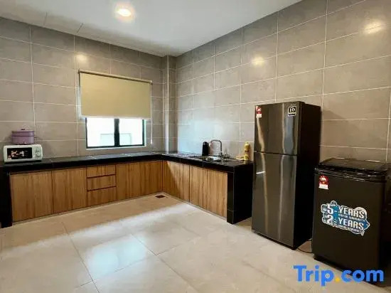 Sunway Ipoh - DamaiStay - 5Min to Tambun - 20Pax