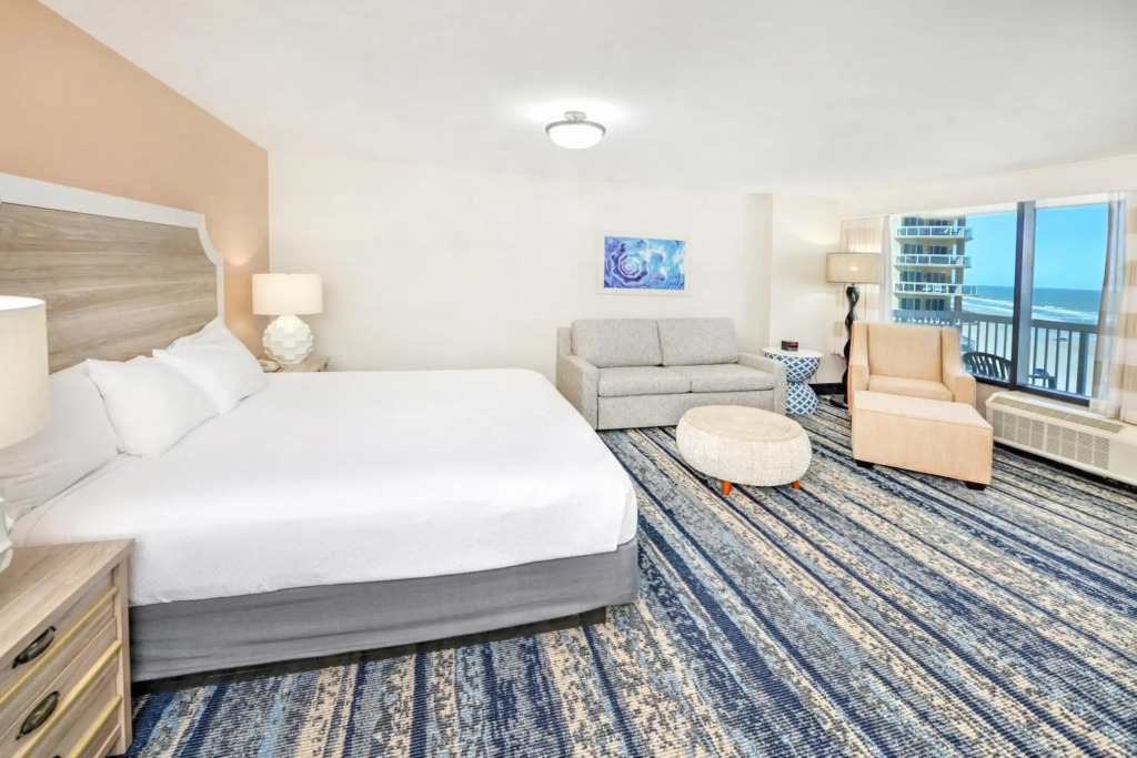 Bahama House - Daytona Beach Shores