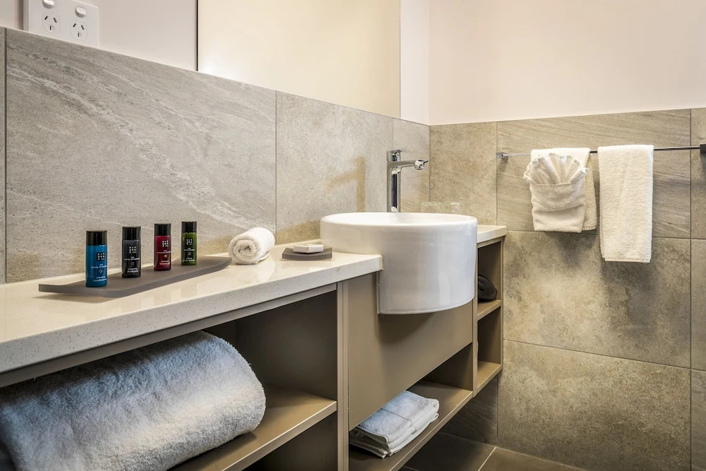 Marsden Suites Albany