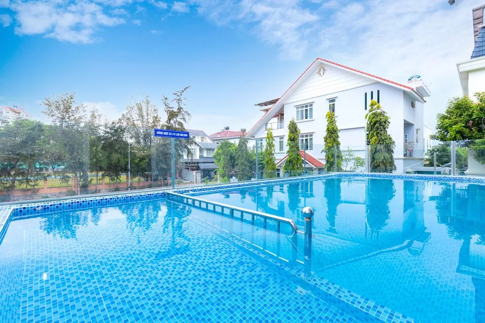 Vihomes Villa