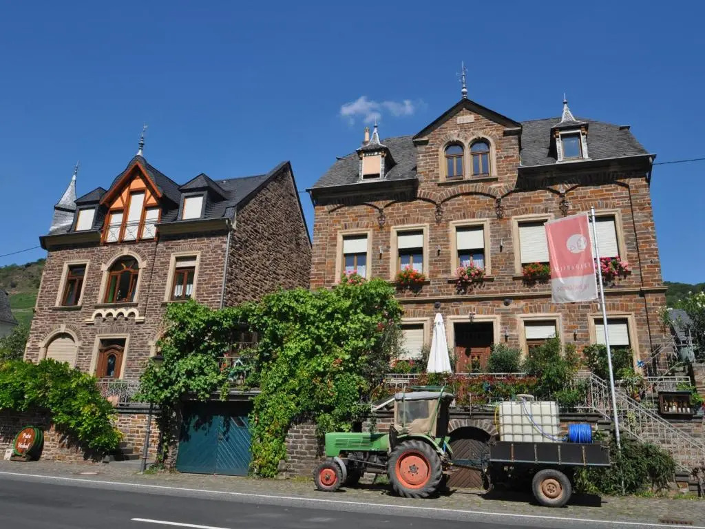 Ferienwohnung Moselufer Zell