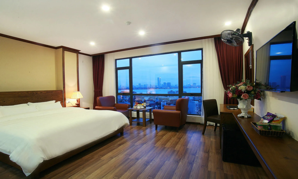 NGAO Home - West Lake