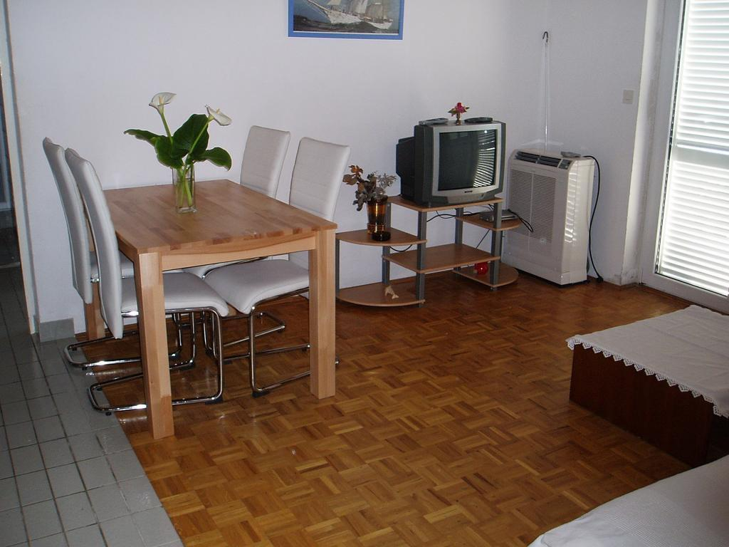 Apartments Toni