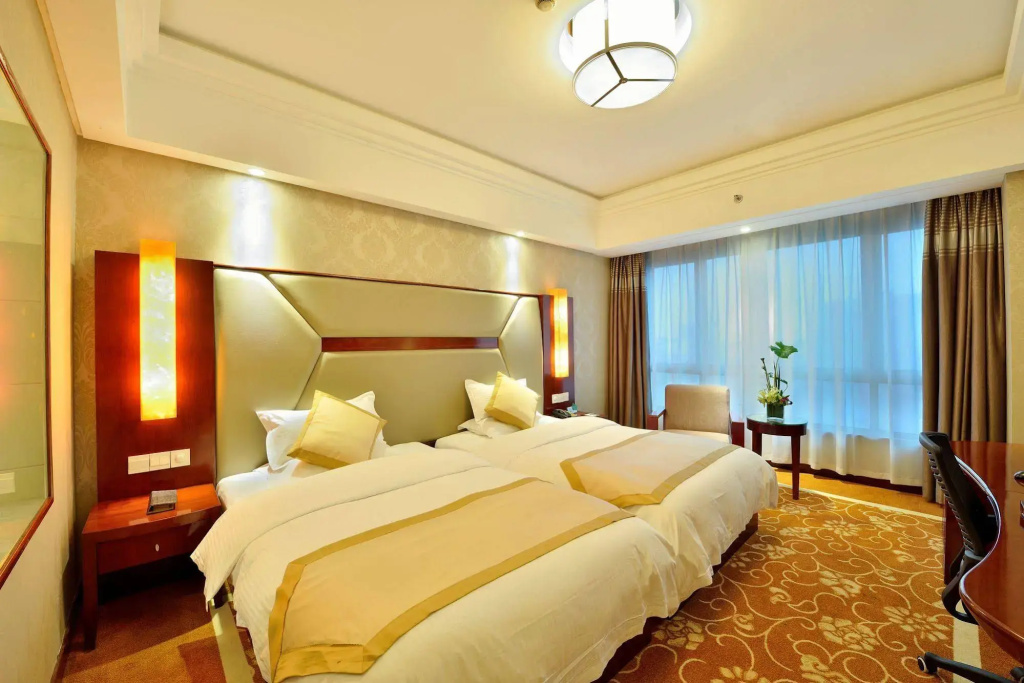 Excemon Cixi Guomai Hotel