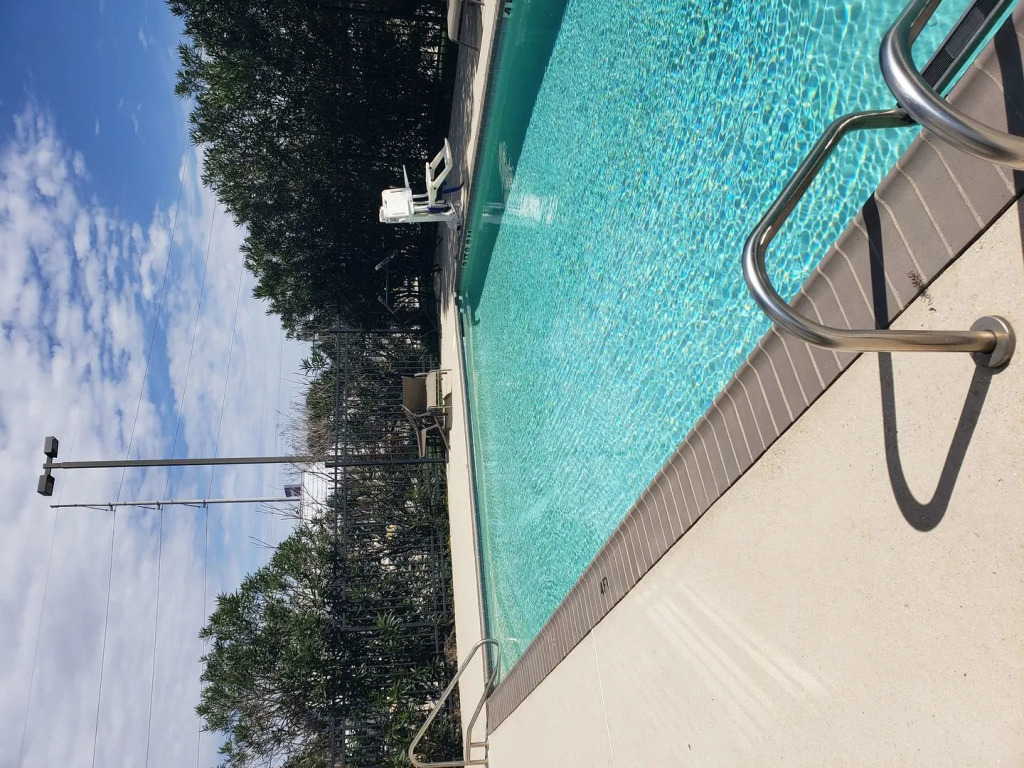 Red Roof Inn & Suites Houma