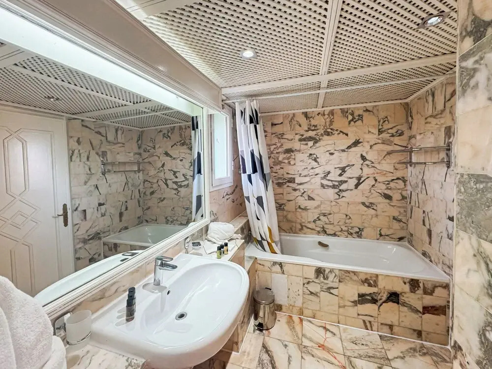 Luxurious Duplex in a Peaceful Resort