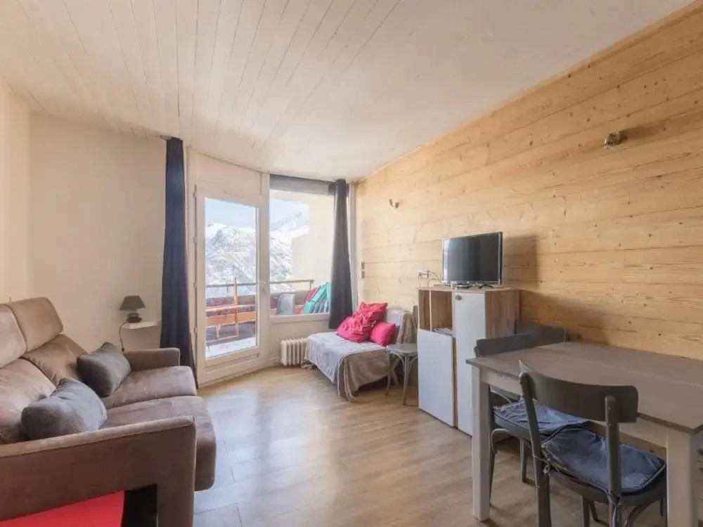 Charming Chalet in Bourella