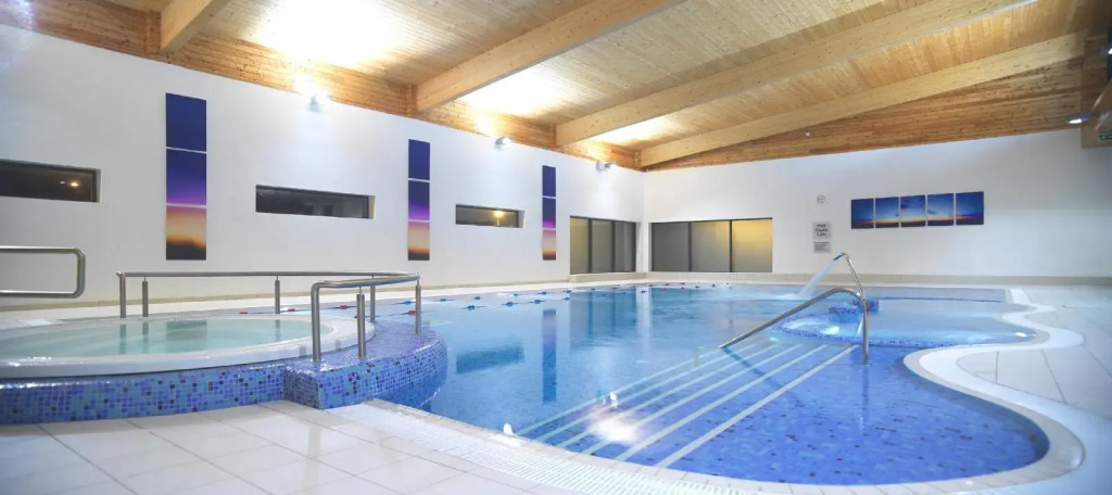 Manor West Hotel & Leisure Club