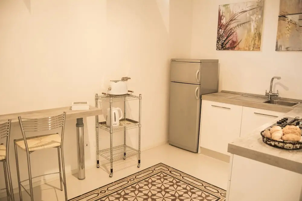 Numero 12 White Home 14