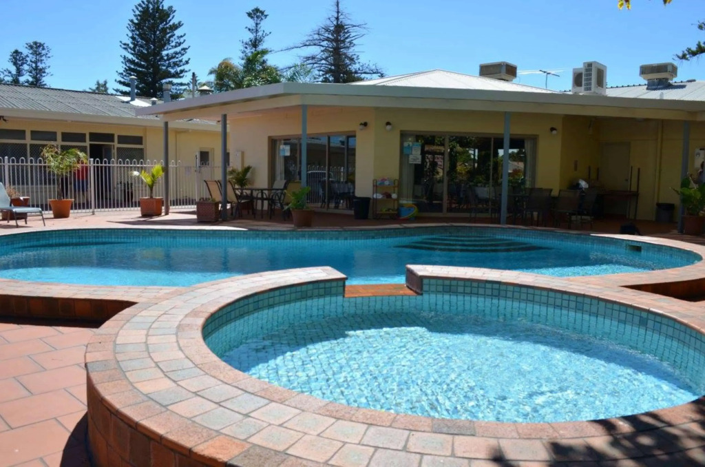Glenelg Motel