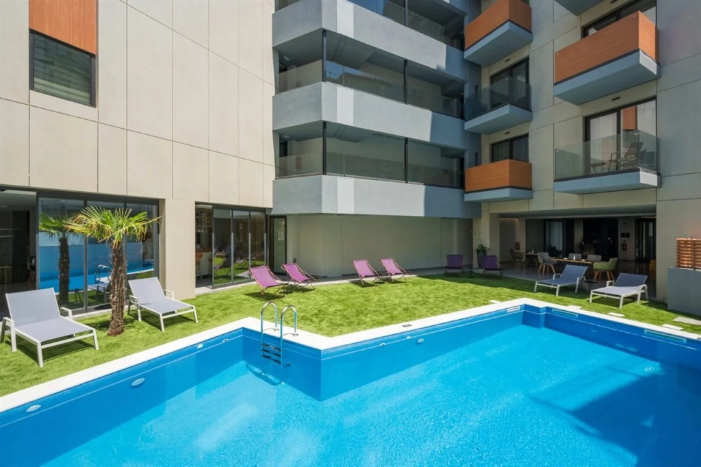 Hyperion City Hotel & Spa