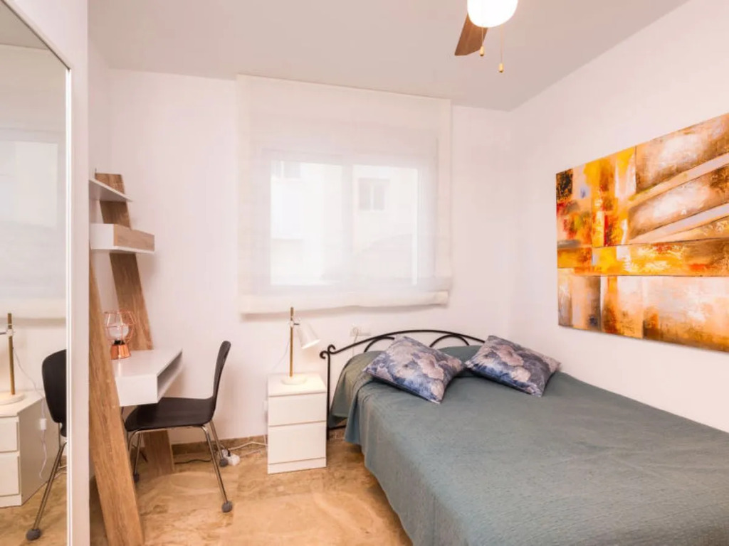 Apartment Reina Sofia II