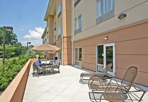 Fairfield Inn and Suites by Marriott Birmingham Fultondale / I-65