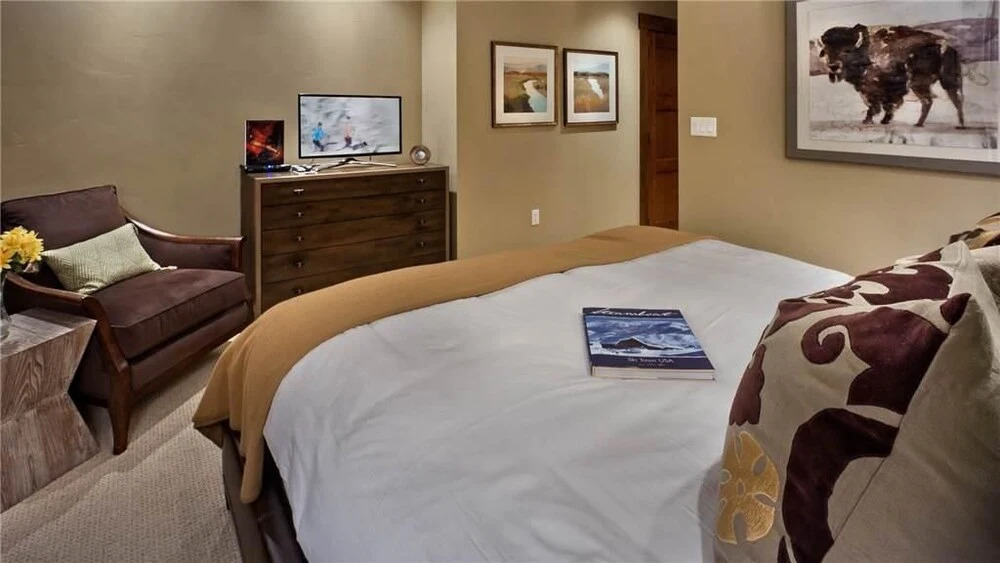 Buck Mountain 307 4 BedroomCondo By Moving Mountains