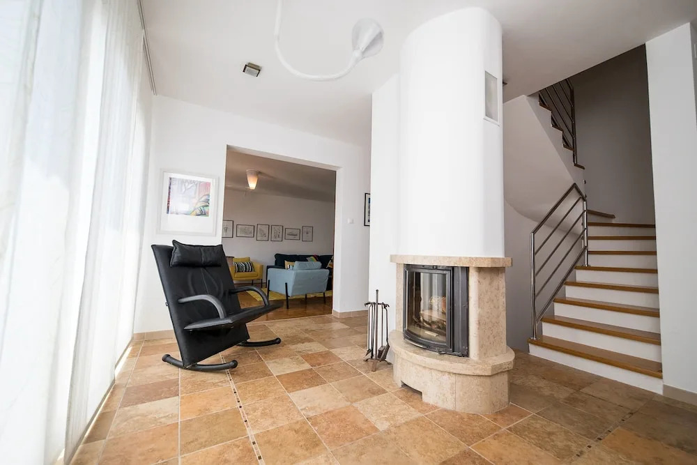 House Villa Jely