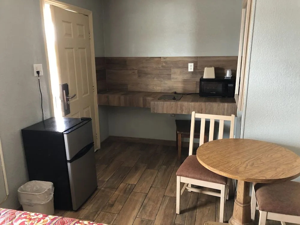 Budget inn