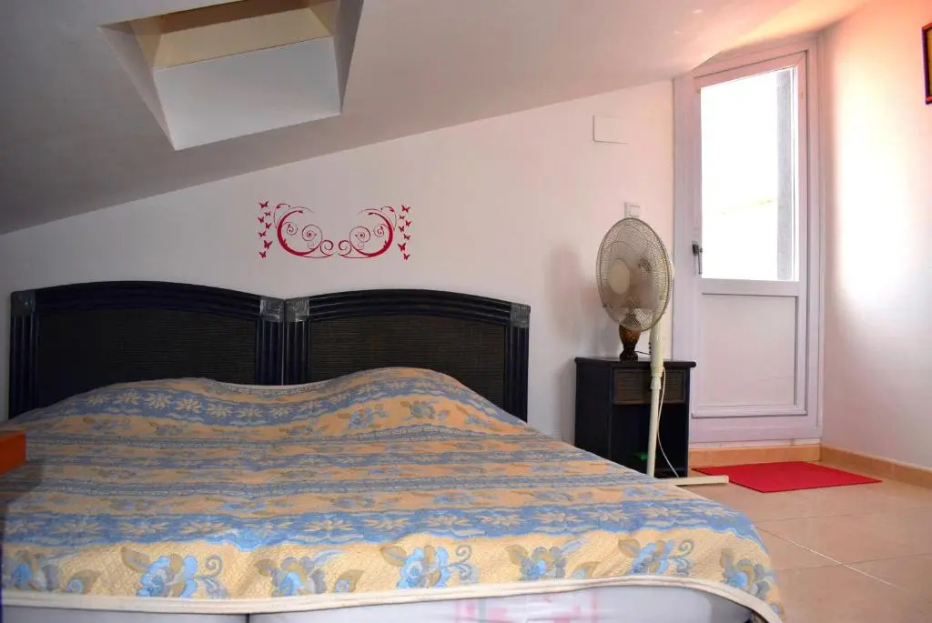 Apartamento Con Terraza Vistas Canal Ref 238