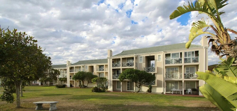 Beach Holiday Apartment - Big Bay, Cape Town