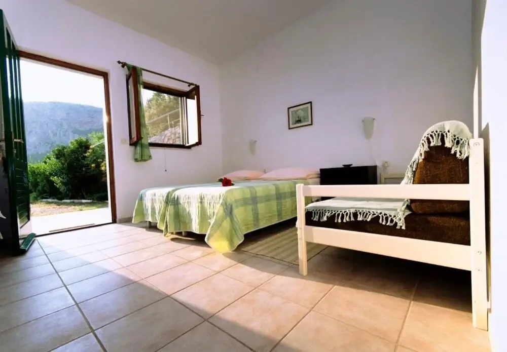 Ivo - With Pool - A1