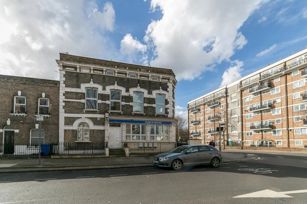 NEW Superb 2BD Flat Near Centre in Bermondsey