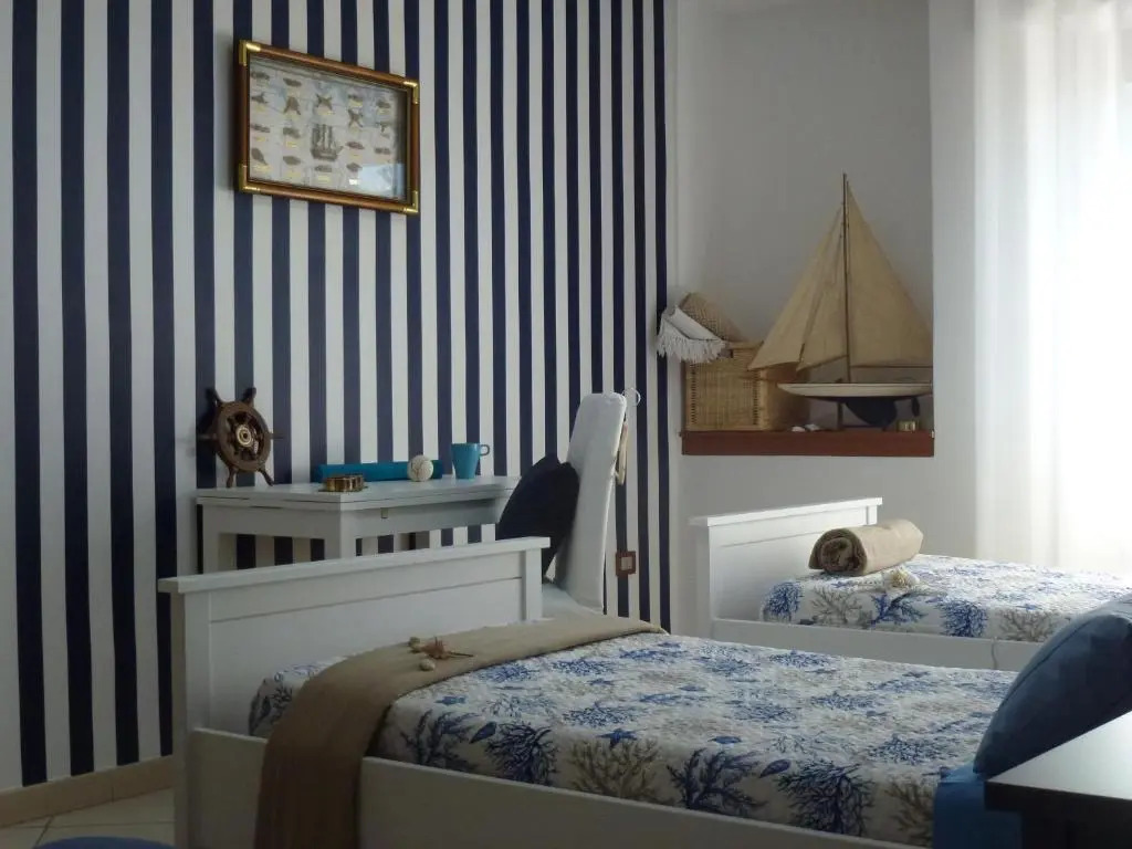 Suite Blue Marine