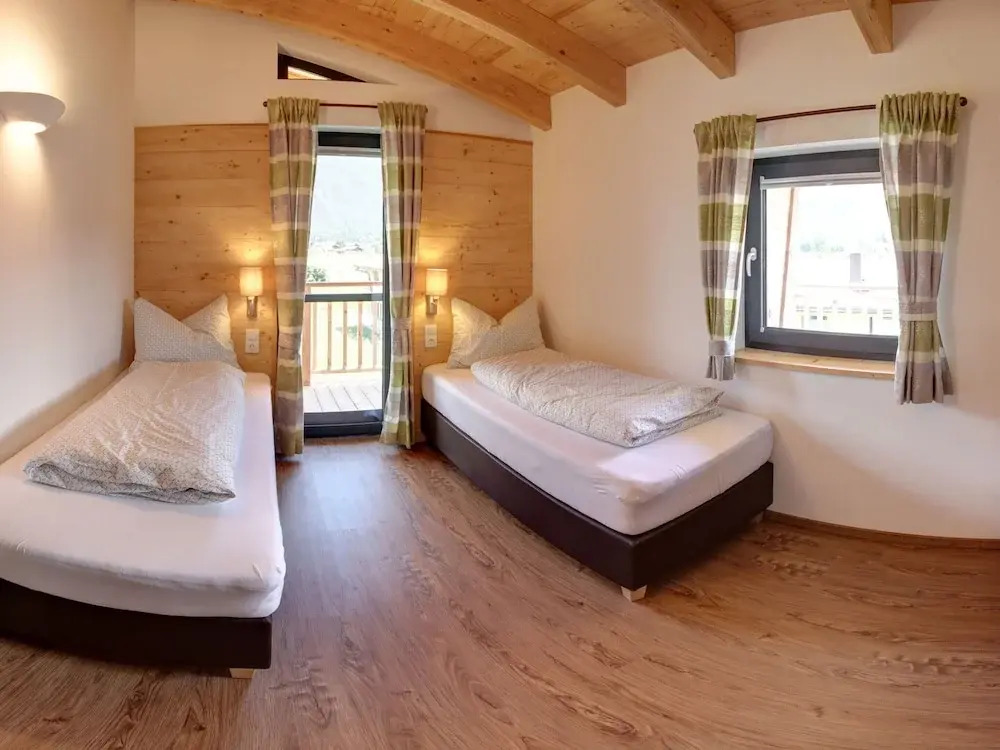 Chalet Gamsknogel mit privatem Pool und Whirlpool