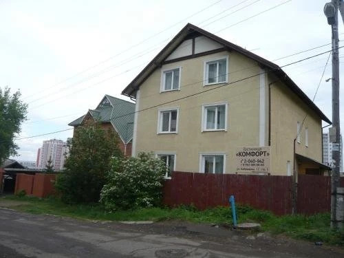 Gostinyj Dom Ljuks
