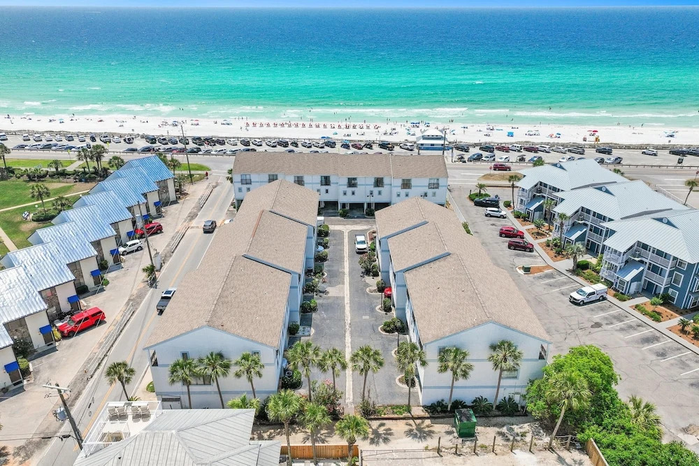 Costa Vista Townhouse #8