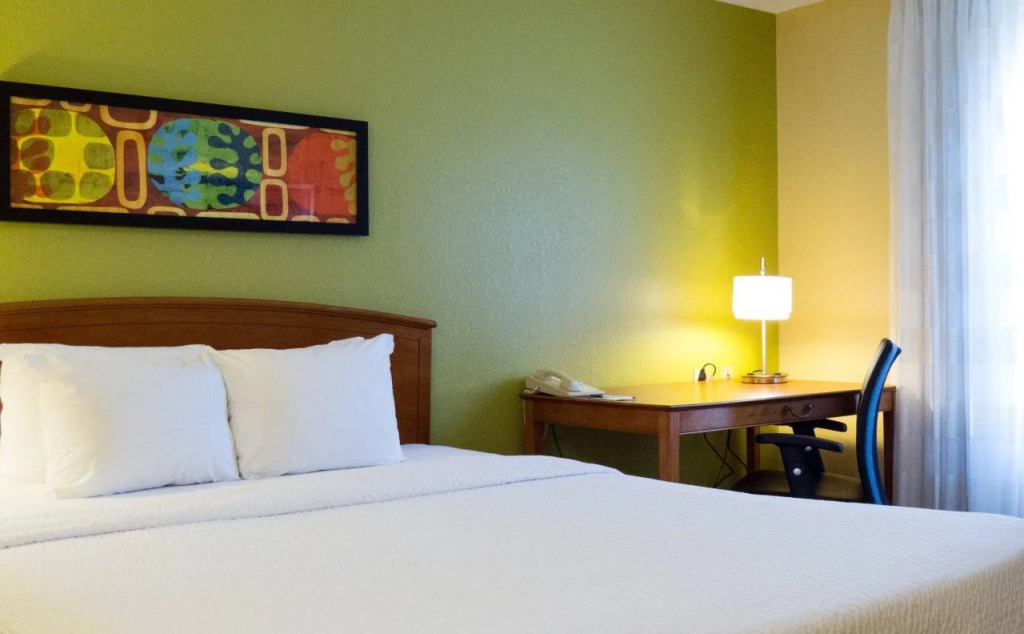 MainStay Suites