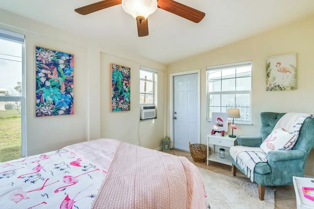 4 Mi to Beach: Charming Port Charlotte Home!