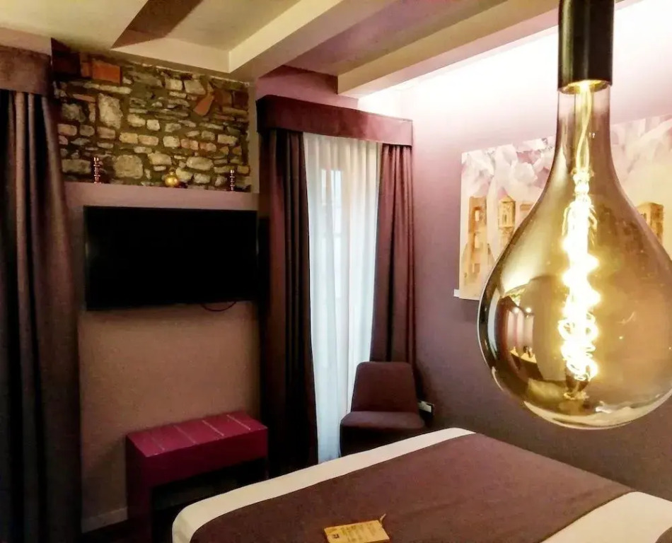 73 Boutique Hotel