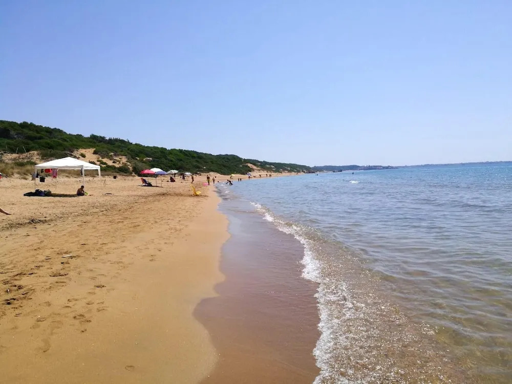 Apartment With 2 Bedrooms in Le Castella, With Wifi - 350 m From the B