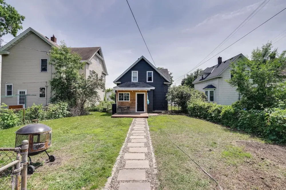 Pet-friendly Saint Paul Home Near Allianz Field!