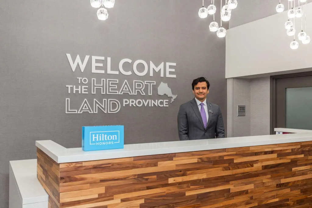 Hampton Inn & Suites by Hilton Toronto Downtown