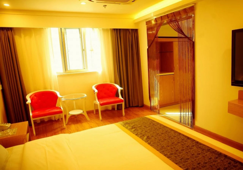Shell Shanghai Pudong New District Gaoxing Town Free Trade Zone Qiulan Road Hotel