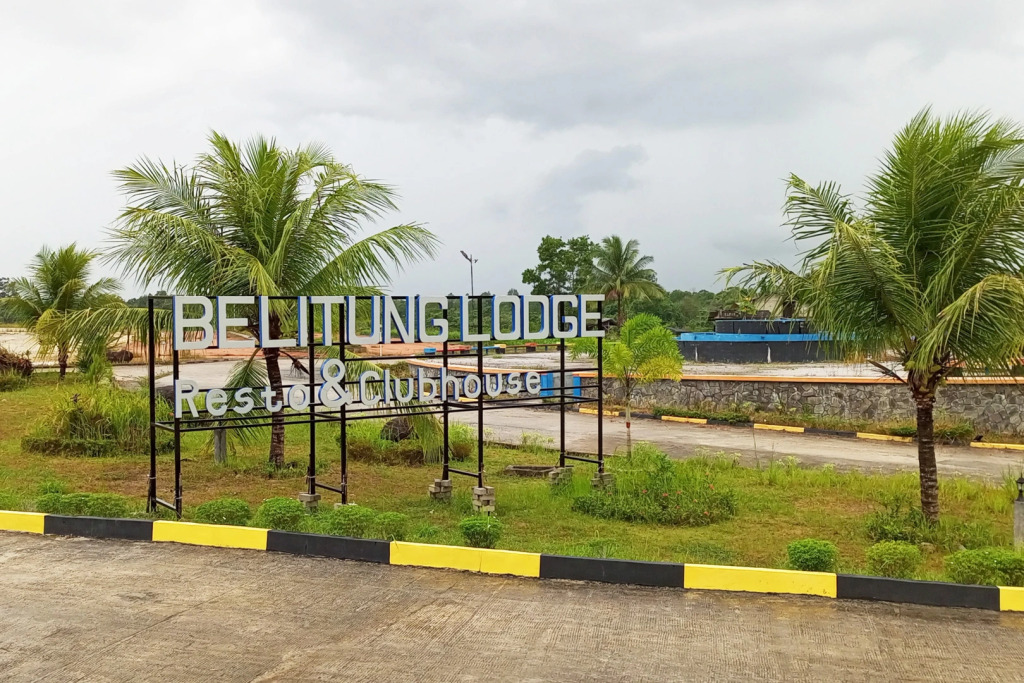 Urbanview Hotel Belitung Lodge Resto And Clube House