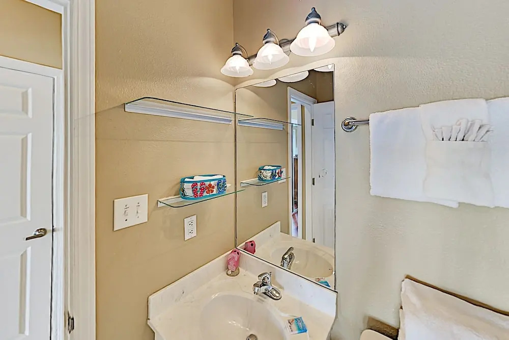 203bw13t 3 Bedroom Home