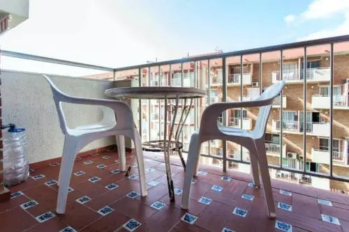 Studio Av. Gamonal, 12, 29630 Benalmadena, Malaga, Espana