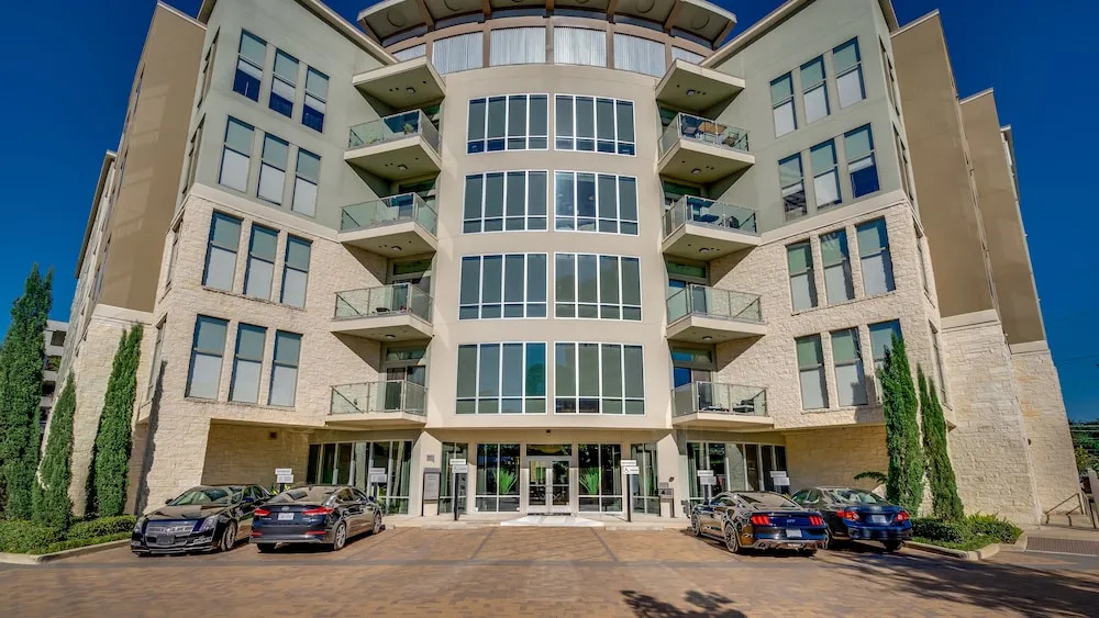 Kasa Houston Galleria Apartments