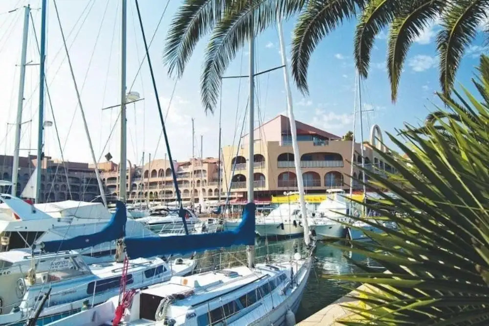 Residence Hyeres Port