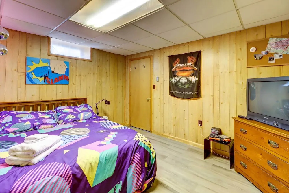 Pet-Friendly Home with Deck at Big Bass Lake!